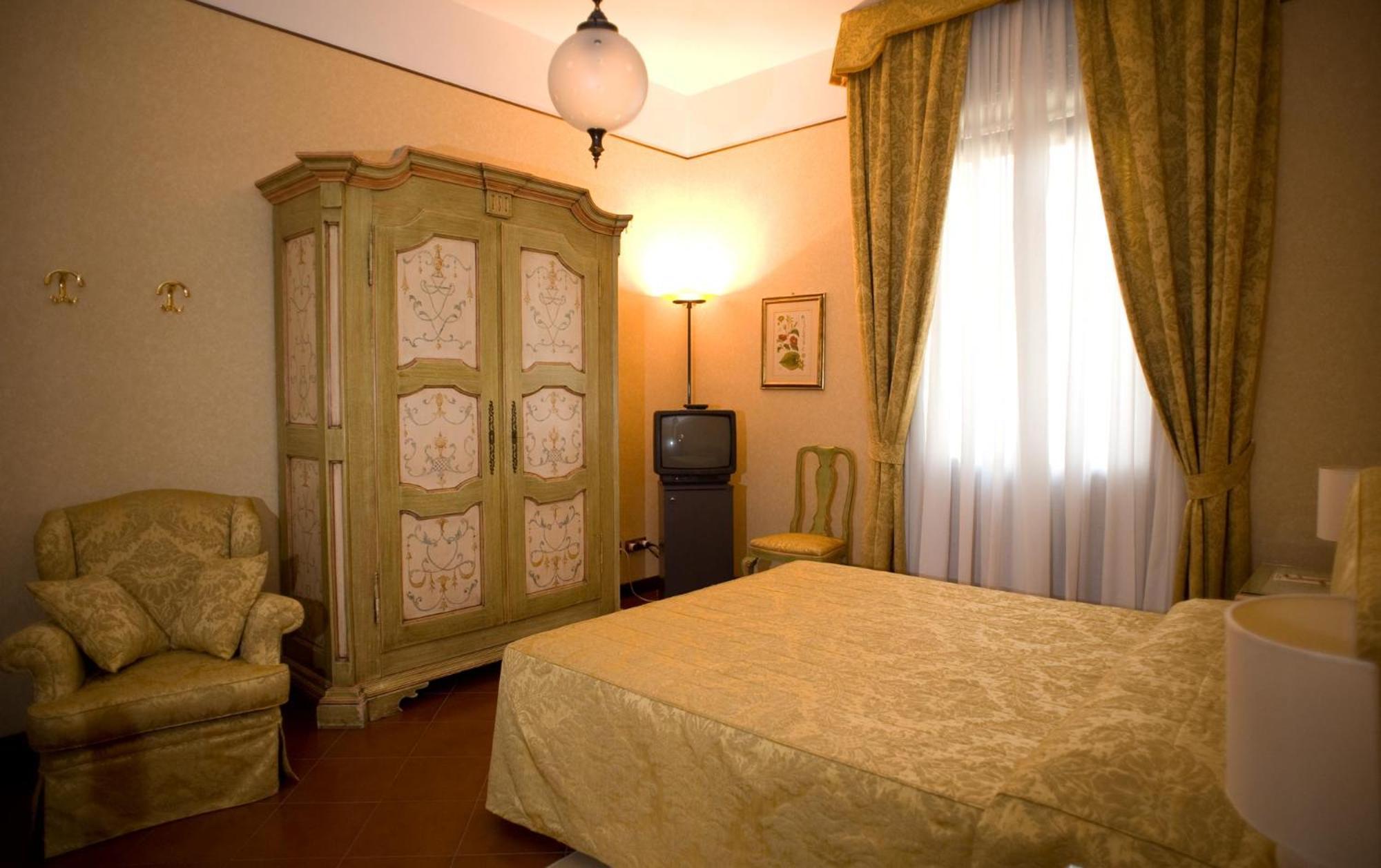 Hotel Posta Reggio Emilia Luaran gambar